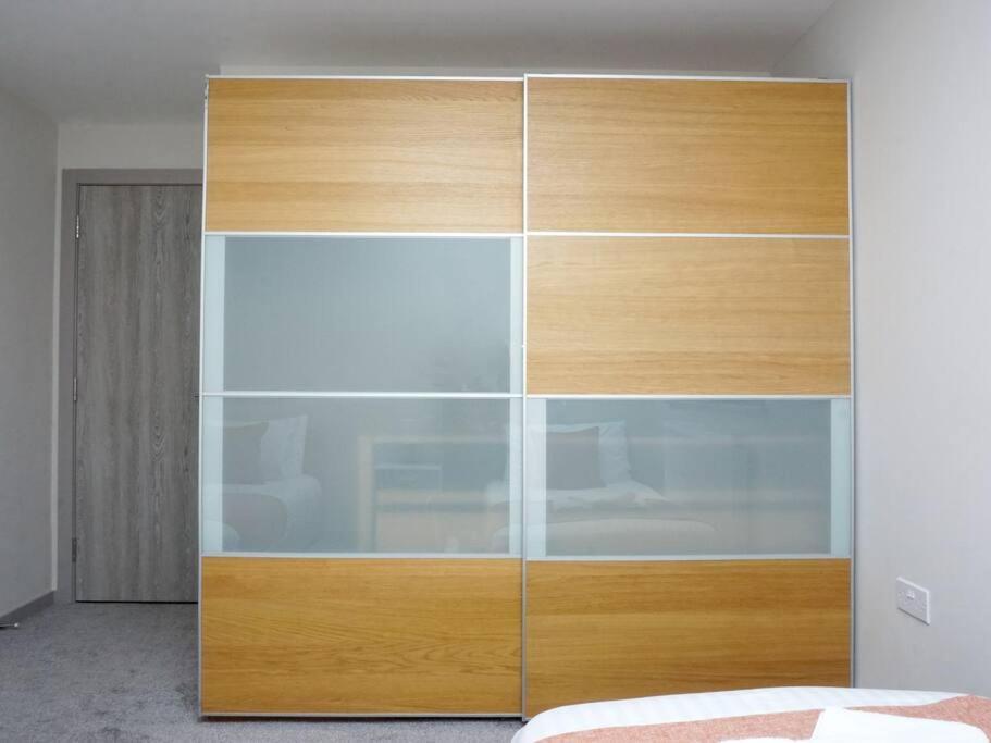Horizon House, Stunning 2-Bedroom Flat 1, Parking, Netflix, Oxford Dış mekan fotoğraf