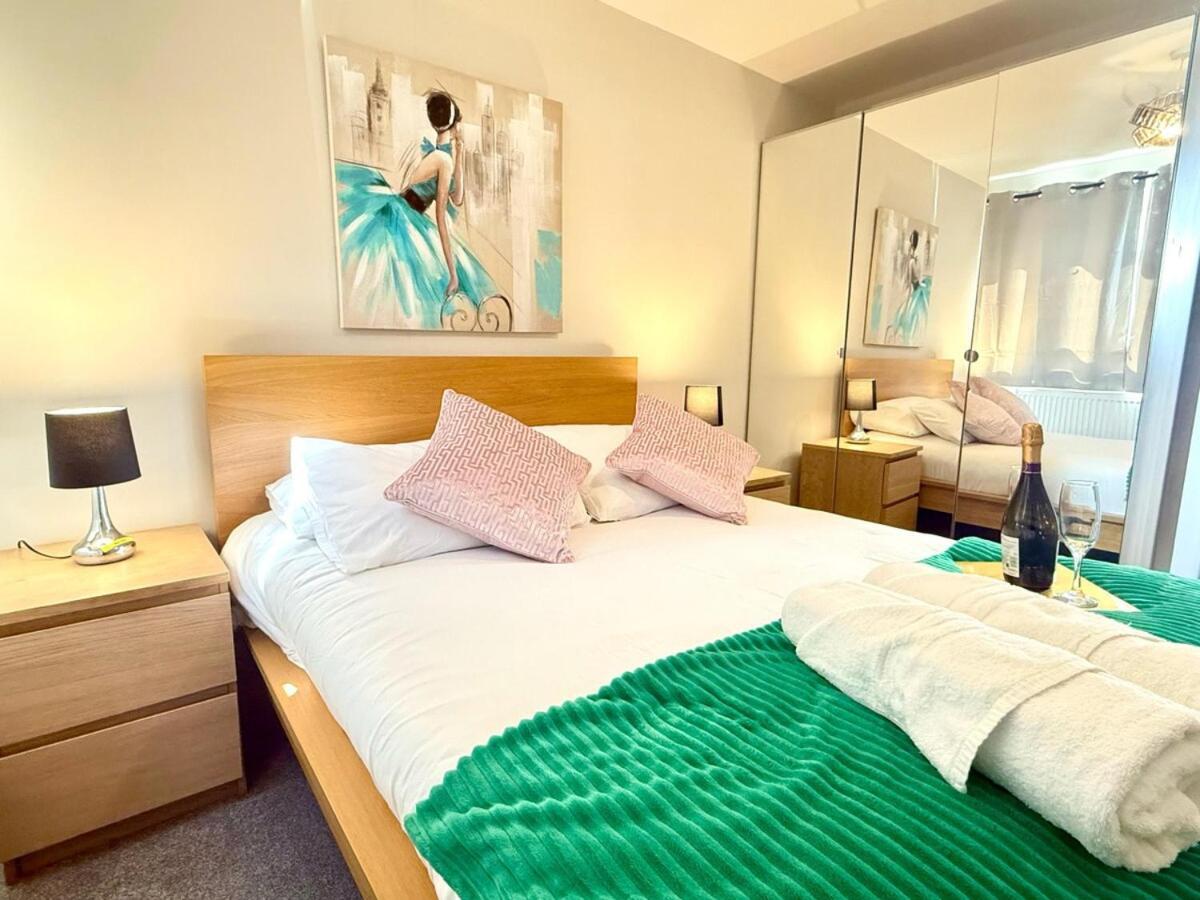 Horizon House, Stunning 2-Bedroom Flat 1, Parking, Netflix, Oxford Dış mekan fotoğraf