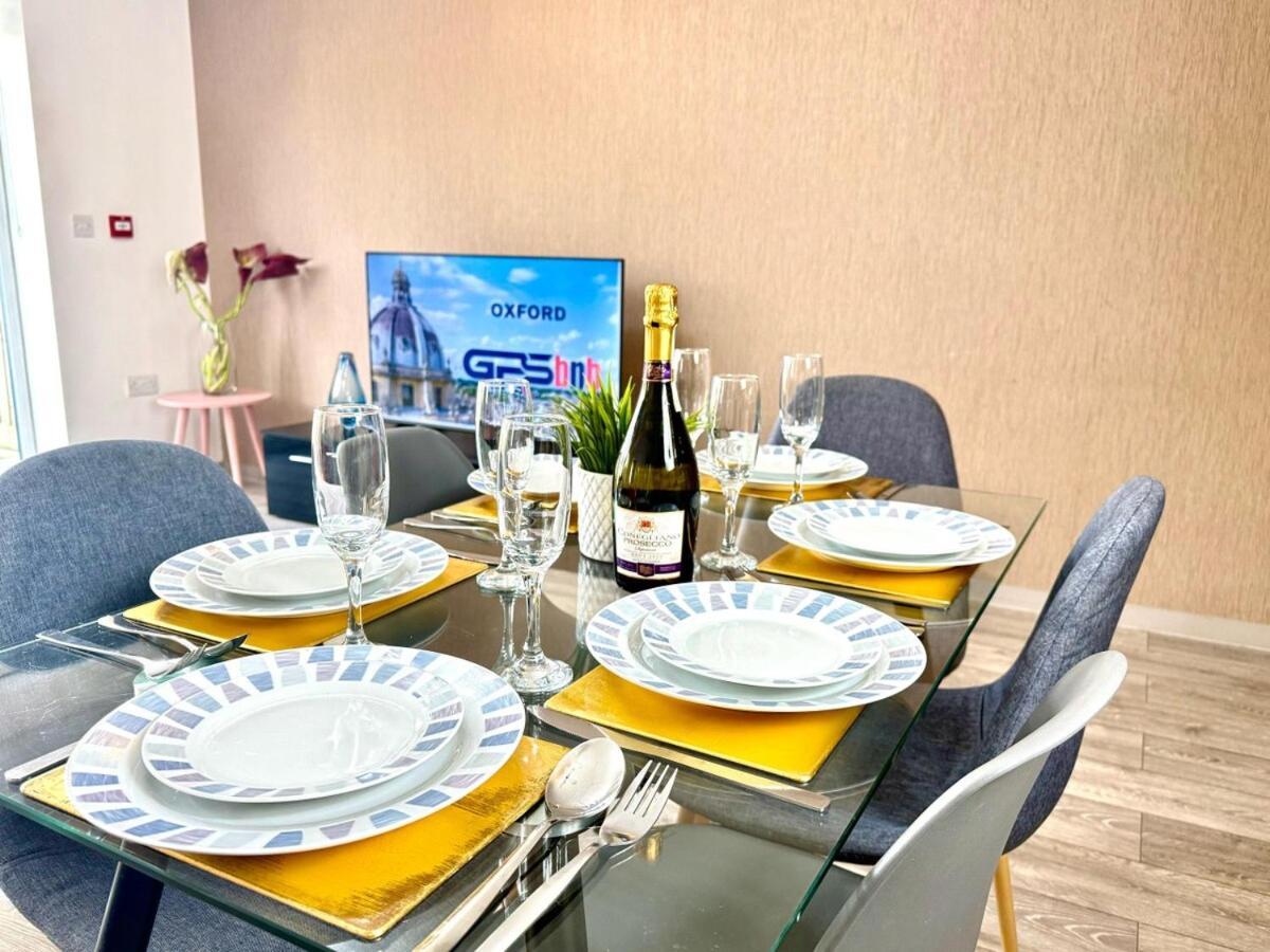 Horizon House, Stunning 2-Bedroom Flat 1, Parking, Netflix, Oxford Dış mekan fotoğraf